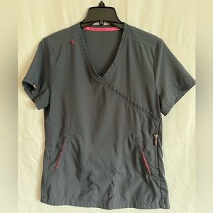 Koi Basic Scrub set.